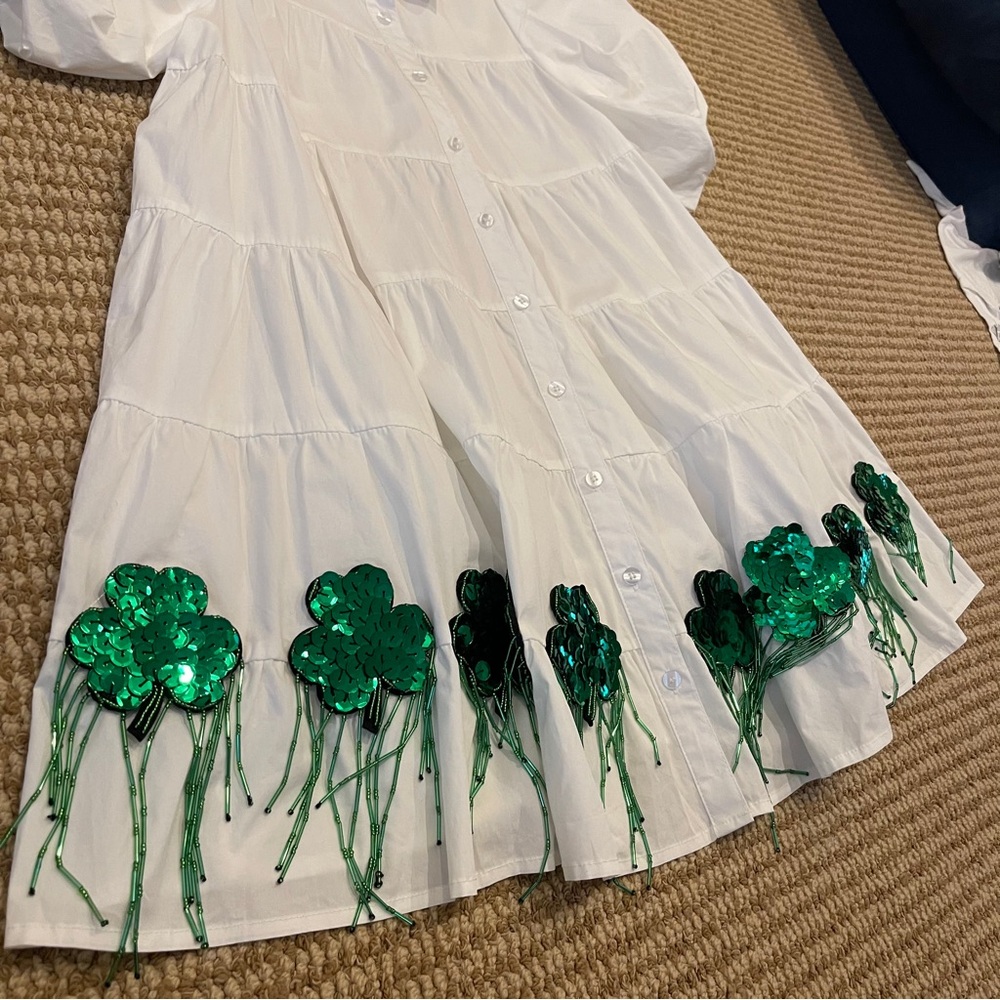 QUEEN OF SPARKLES White Mini Dress with Green Sequin Clover Trim - Picture 6 of 10